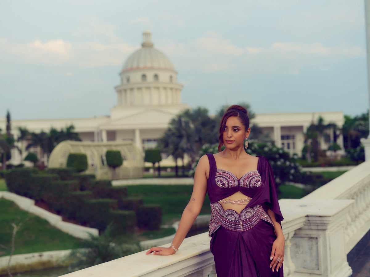 Cutout Embellished Pre-Draped Saree